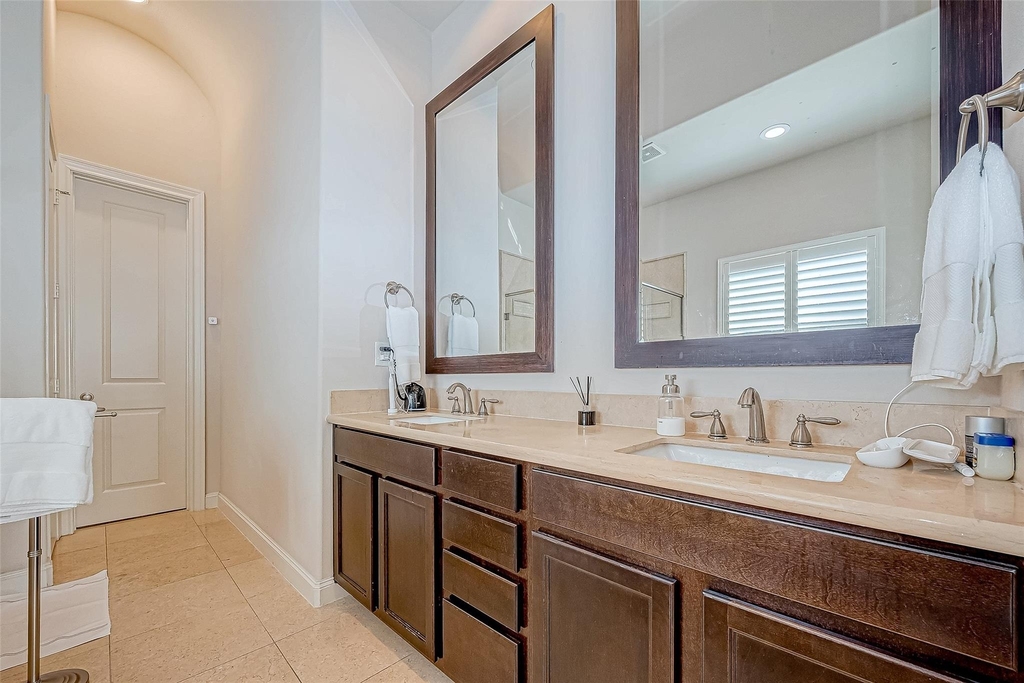 2524 Sherwin Street - Photo 14