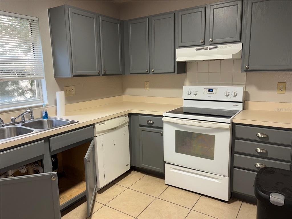 5822 Congress Street - Photo 1
