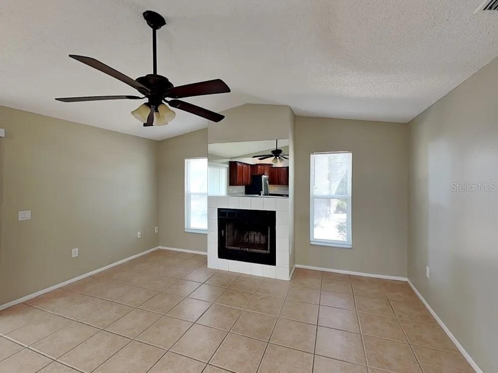 2275 Cork Oak Street E - Photo 3
