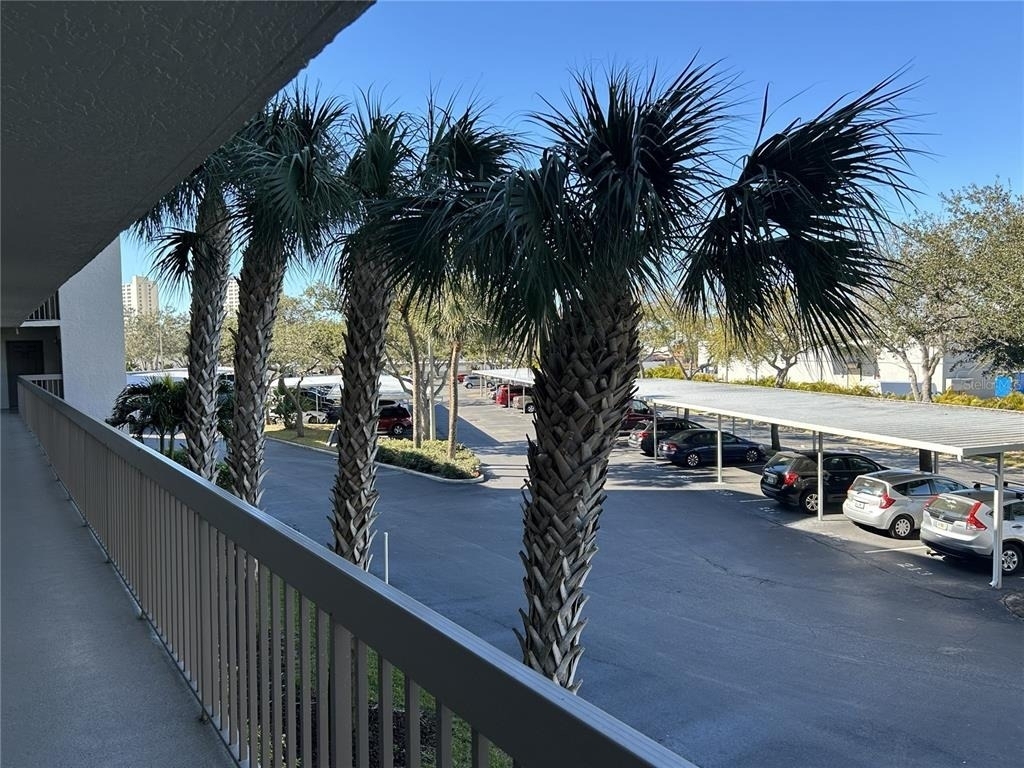 1316 Pasadena Avenue S - Photo 2