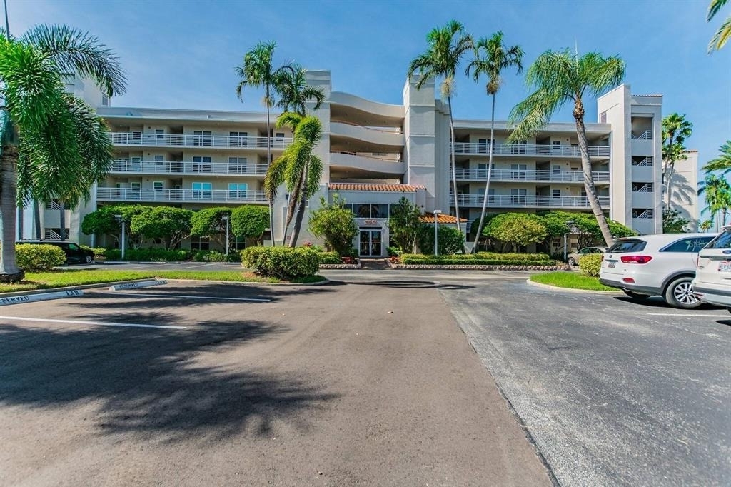 5901 Bahia Del Mar Circle - Photo 1