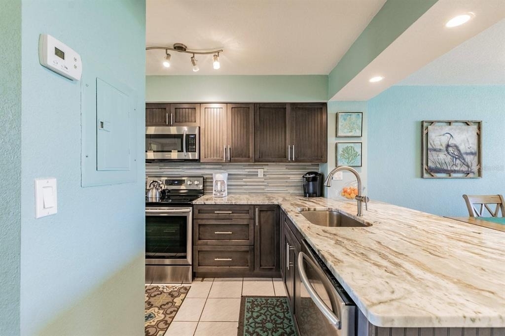 5901 Bahia Del Mar Circle - Photo 14