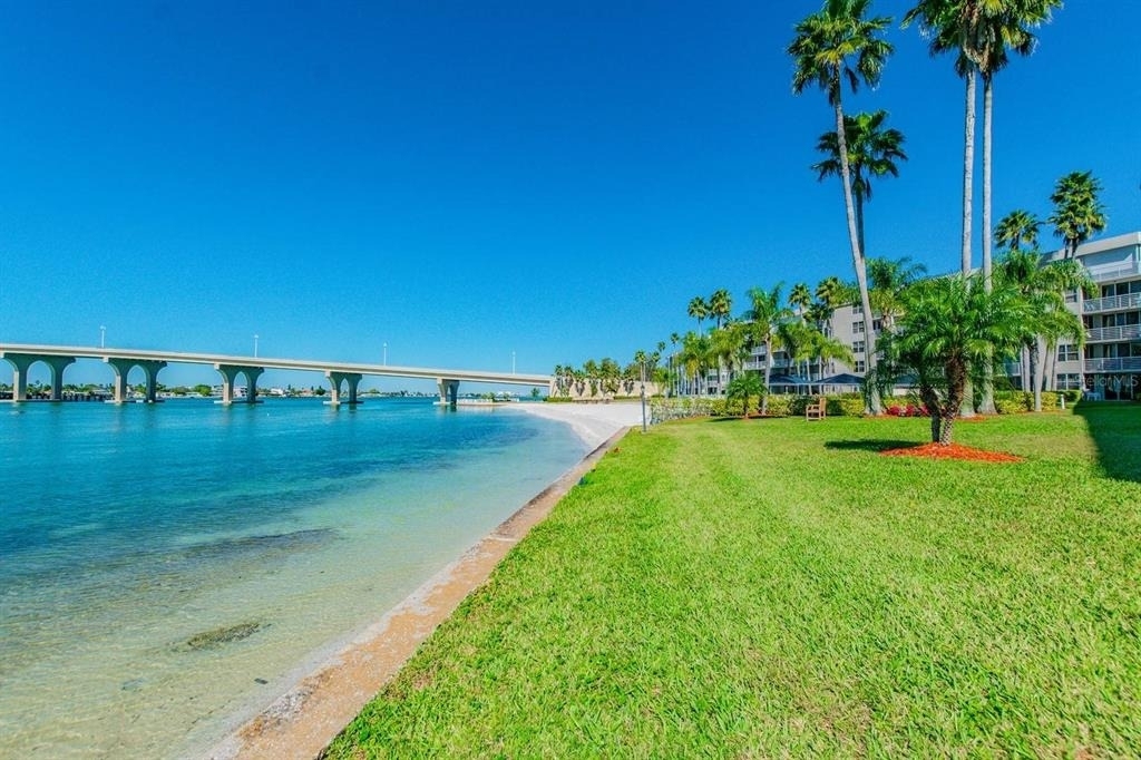 5901 Bahia Del Mar Circle - Photo 21