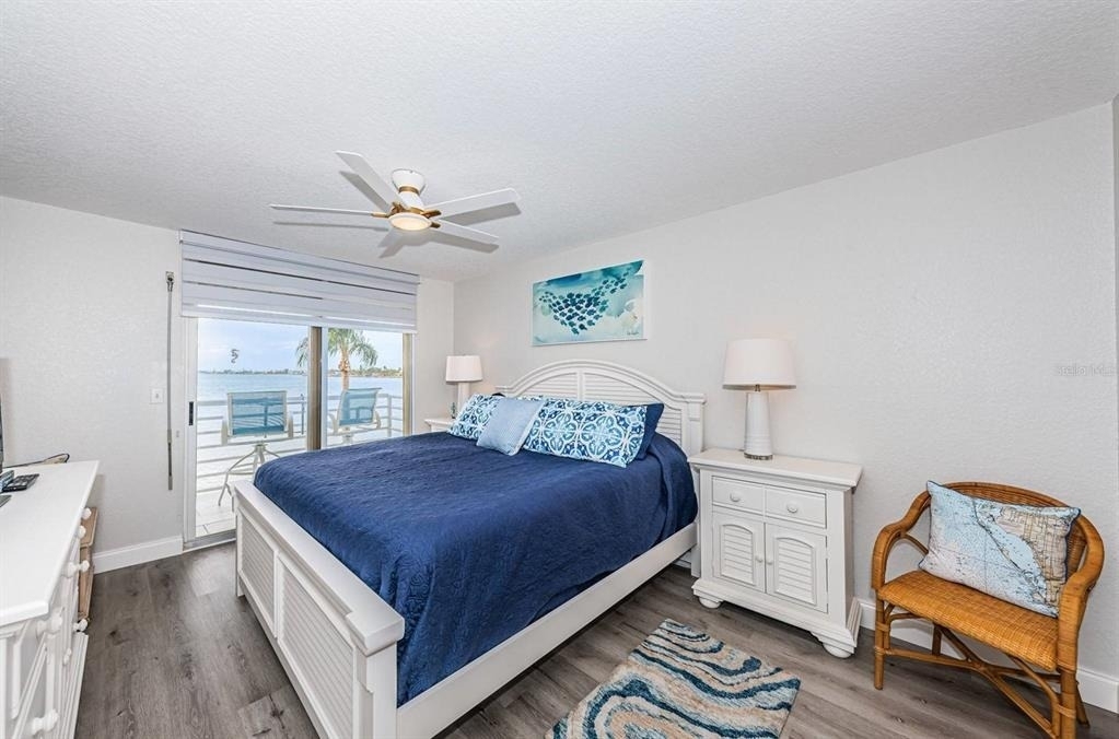 6105 Bahia Del Mar Circle - Photo 14