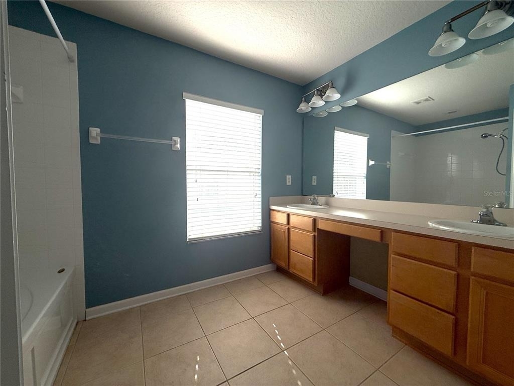 26627 Castleview Way - Photo 19