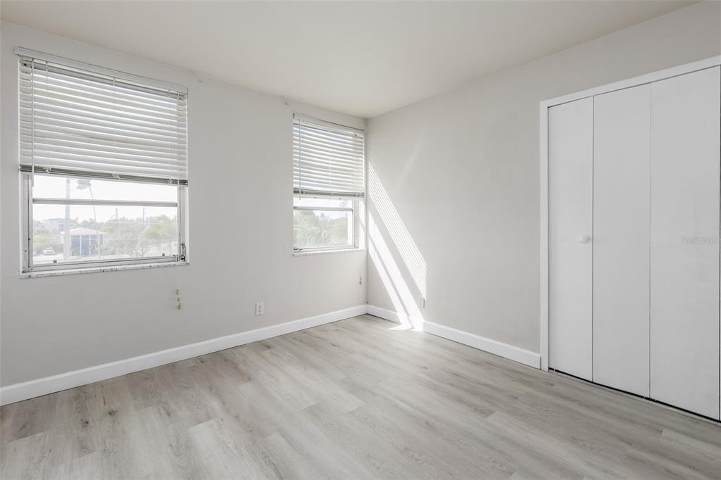 10355 Paradise Boulevard - Photo 27