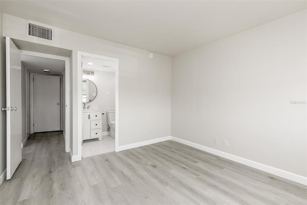 10355 Paradise Boulevard - Photo 29