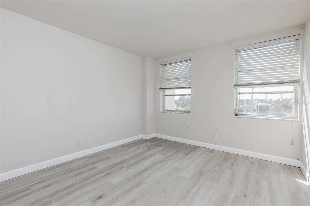 10355 Paradise Boulevard - Photo 26