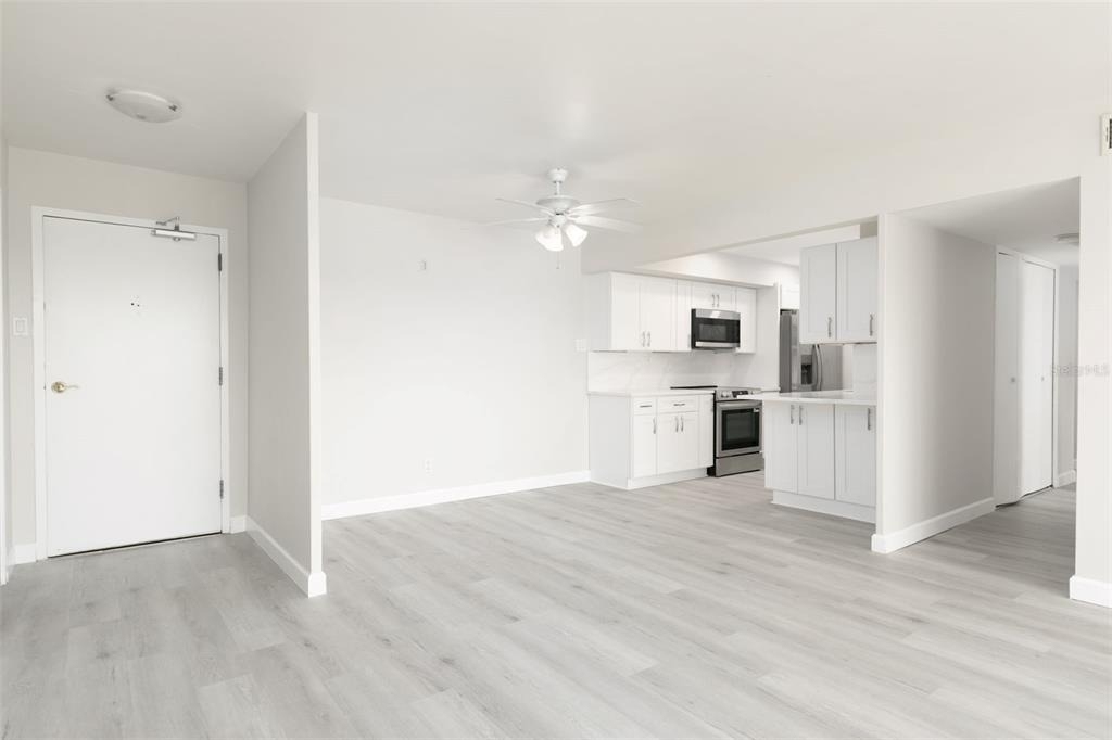 10355 Paradise Boulevard - Photo 18