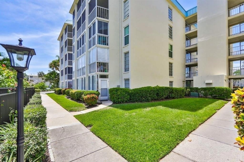 4908 38th Way S - Photo 76