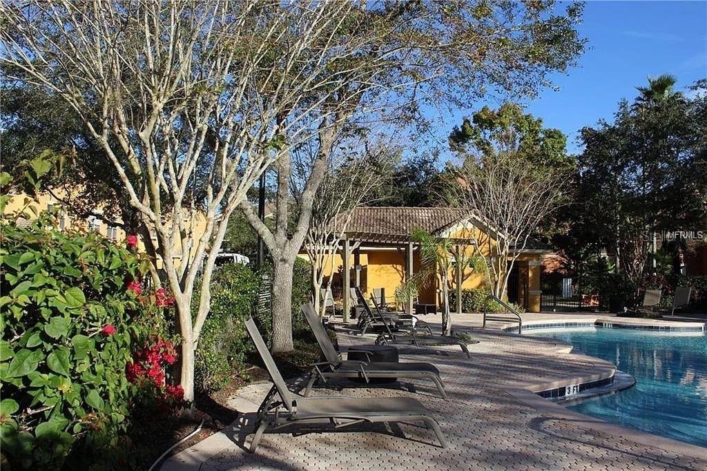 8836 Villa View Circle - Photo 16
