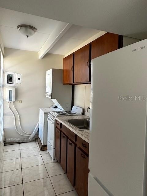 2709 Club Circle - Photo 4