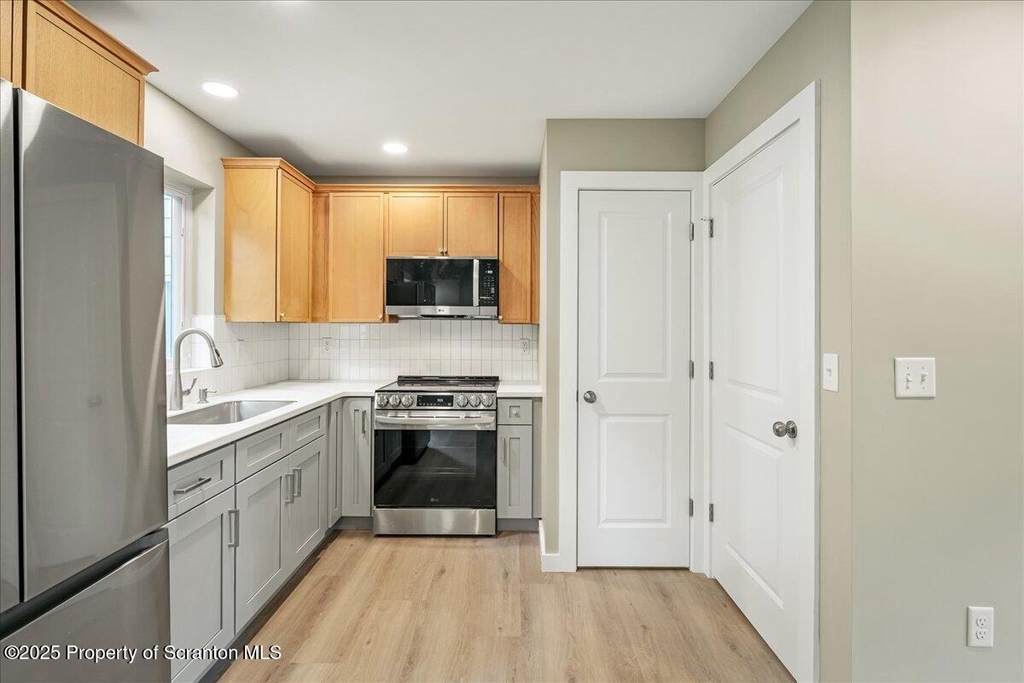 820 822 Delaware Street - Photo 11