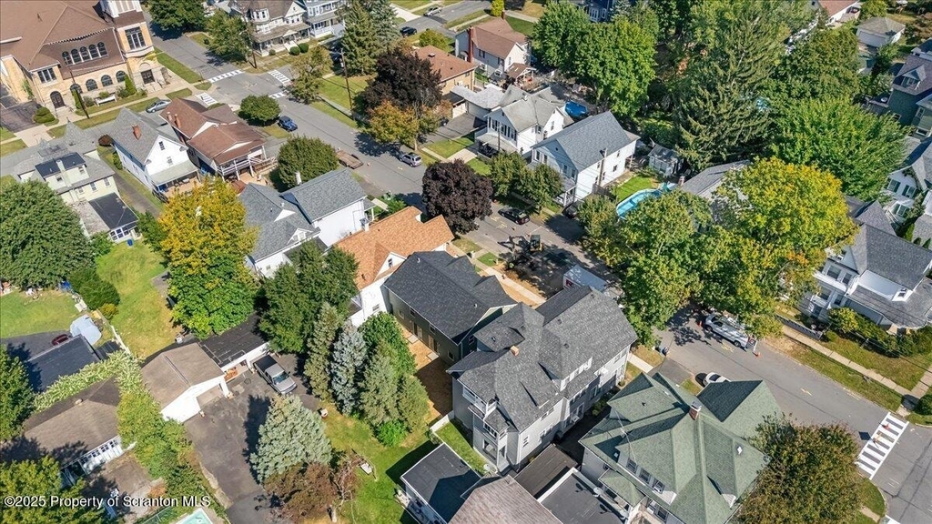 820 822 Delaware Street - Photo 37