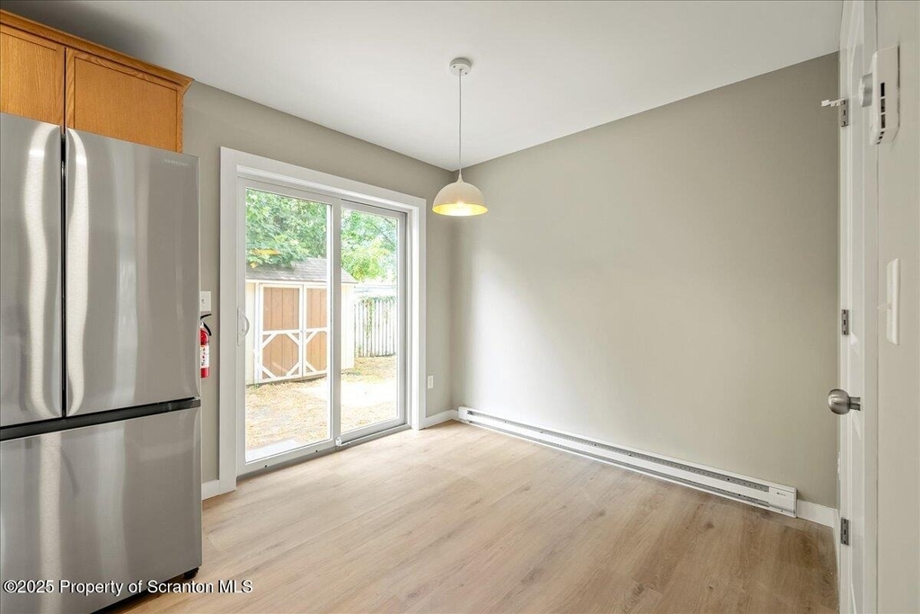 820 822 Delaware Street - Photo 7