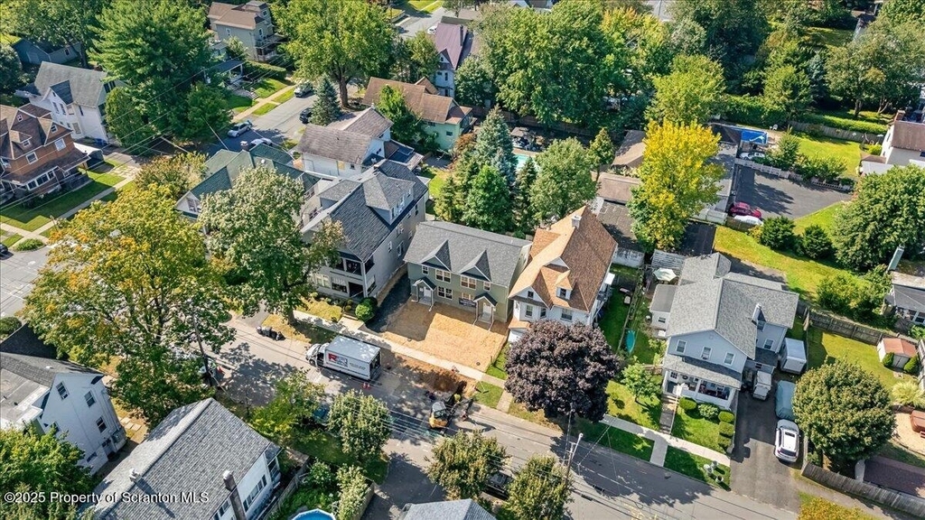 820 822 Delaware Street - Photo 34