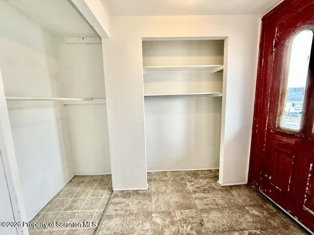 301 N Bromley Avenue - Photo 6