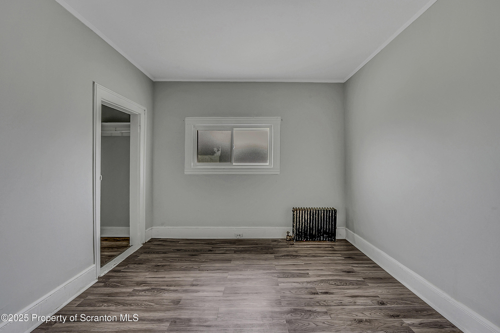 301 N Bromley Avenue - Photo 5