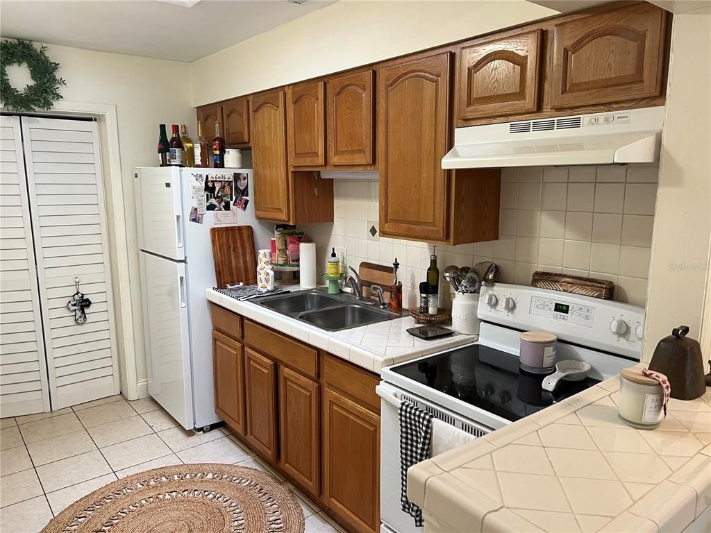 3706 Nw 45th Street - Photo 12