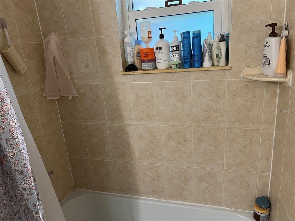 3706 Nw 45th Street - Photo 15