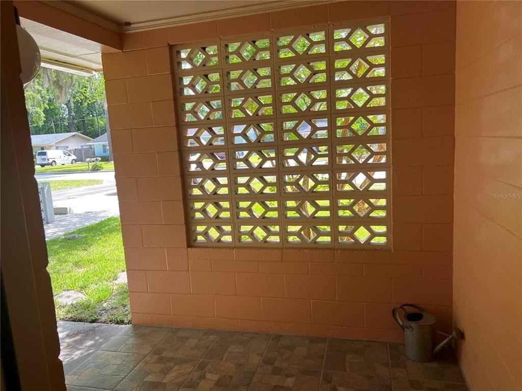3706 Nw 45th Street - Photo 9