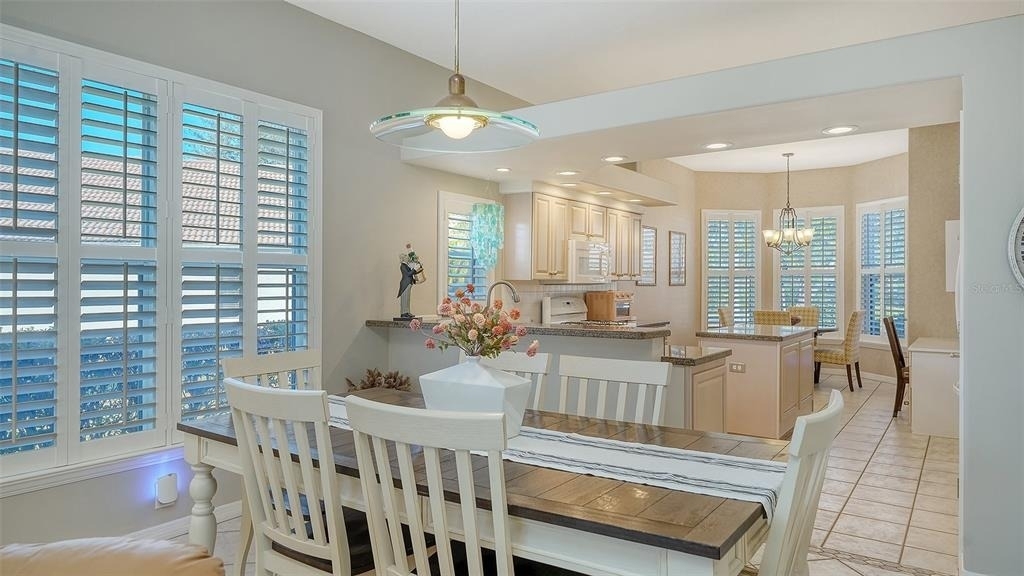 5811 White Oak Bayou Court - Photo 9