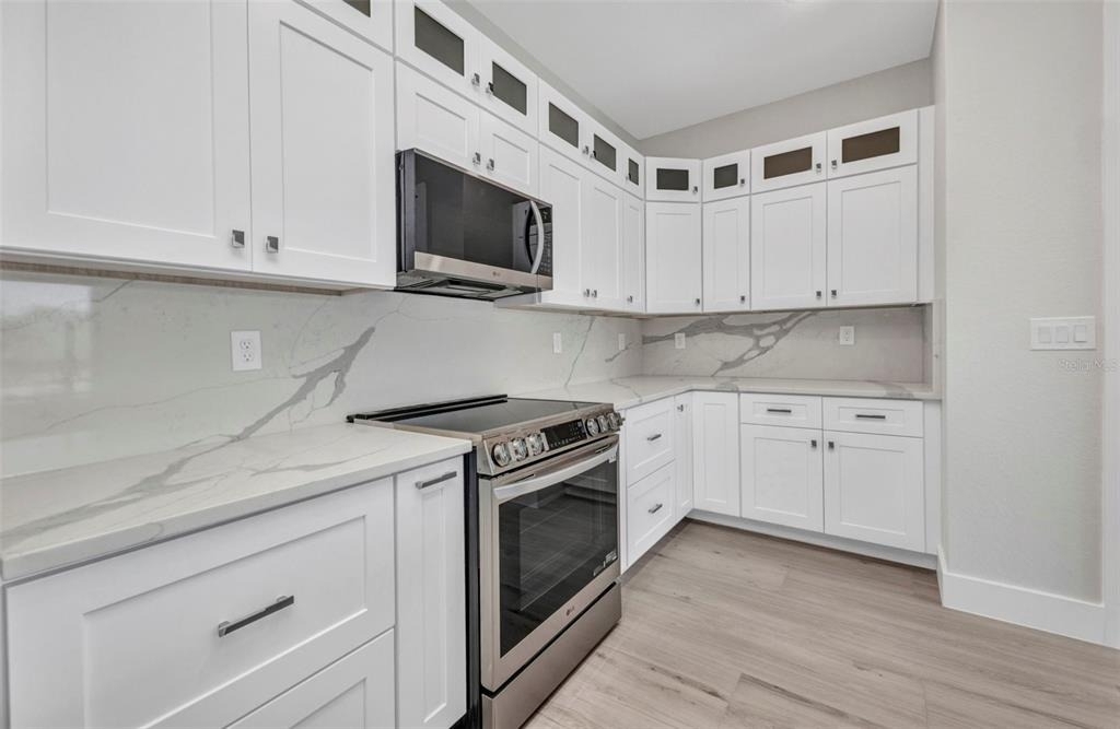 1327 Wesley Drive - Photo 7