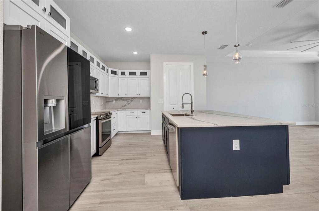 1327 Wesley Drive - Photo 6