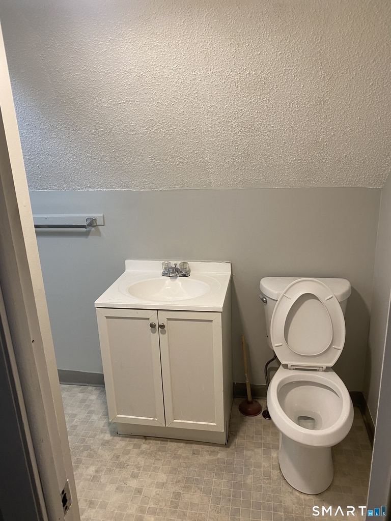 1880 Seaview Avenue - Photo 11