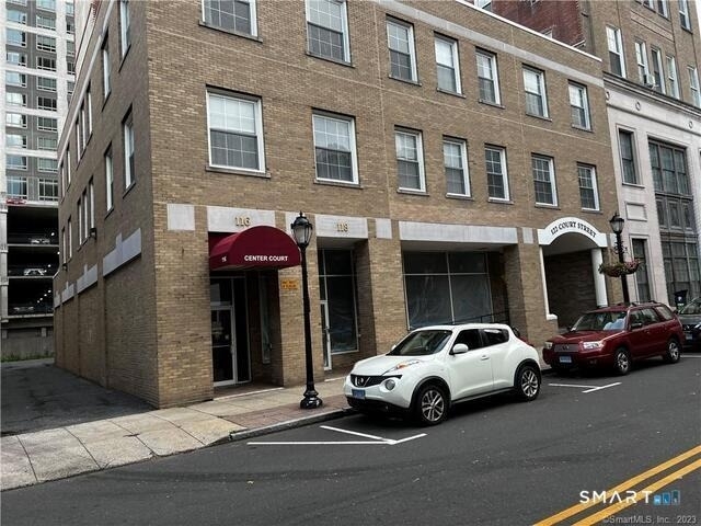 124 Court Street - Photo 0