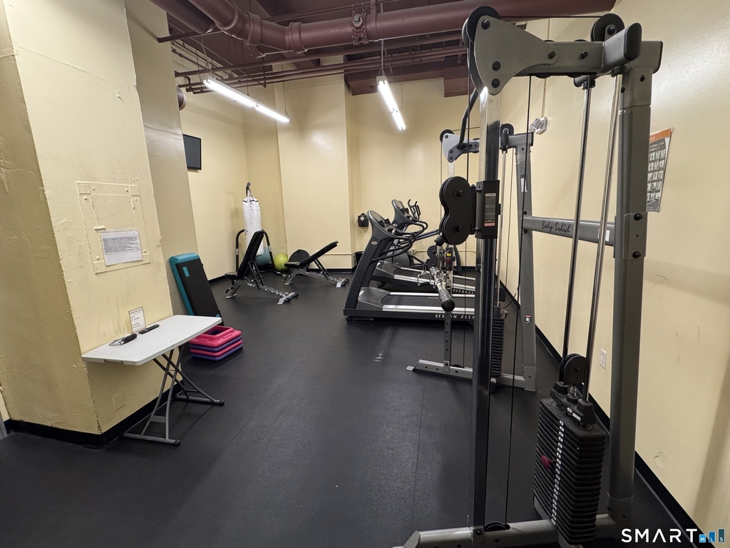 124 Court Street - Photo 27