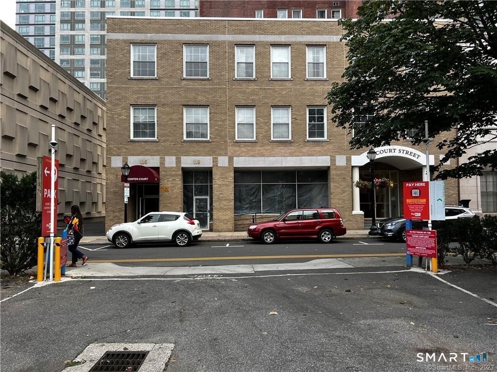 124 Court Street - Photo 1