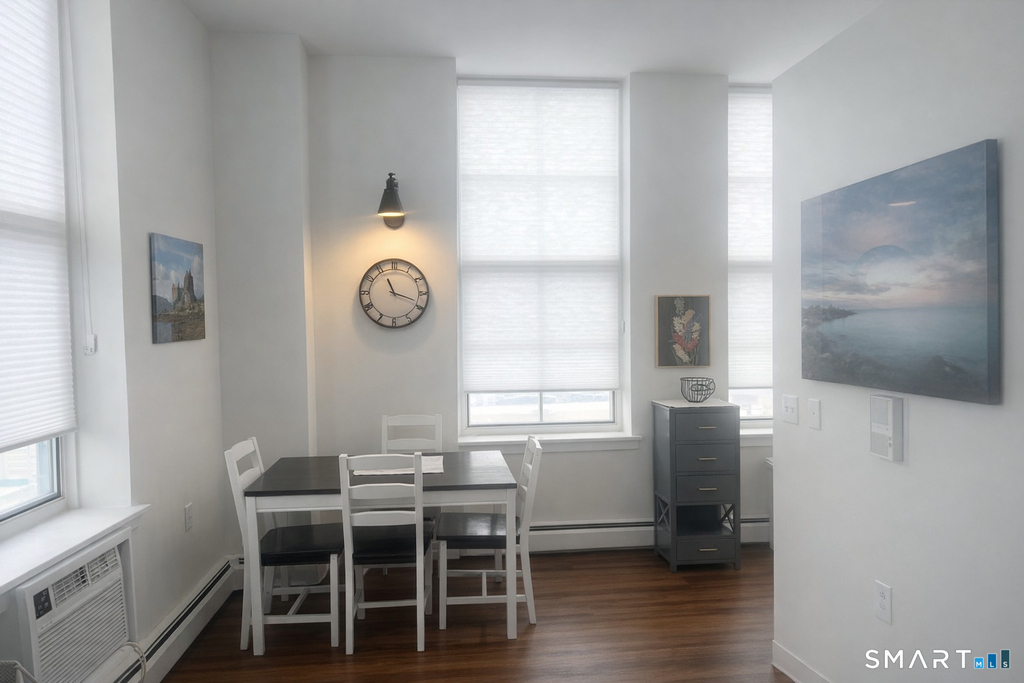 124 Court Street - Photo 8