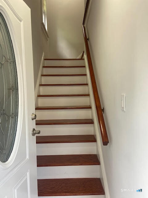 666 Capitol Avenue - Photo 2