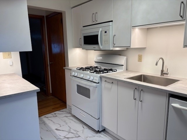 4011 Arsenal Pl - Photo 5