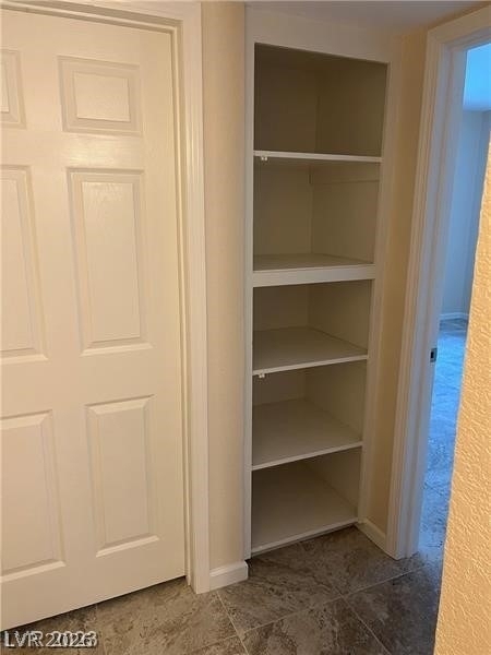 539 E Saint Louis Avenue - Photo 9