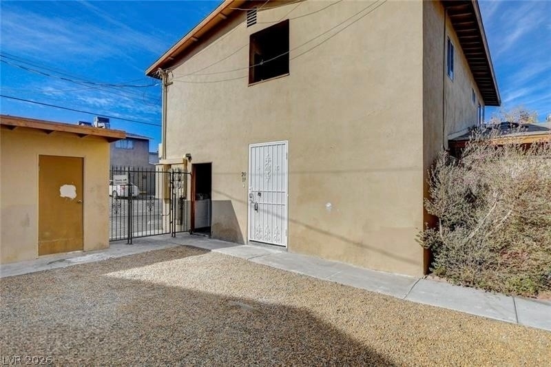 3841 Daisy Street - Photo 1