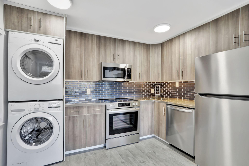 1000 Sw 30th Street - Photo 3