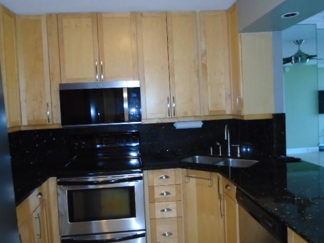 1800 N Andrews Avenue - Photo 26
