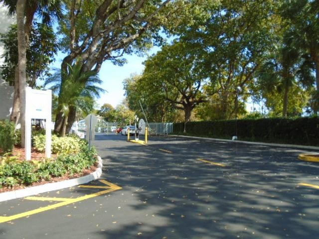 1800 N Andrews Avenue - Photo 37