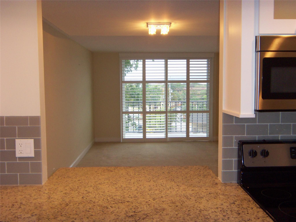 1800 N Andrews Avenue - Photo 7