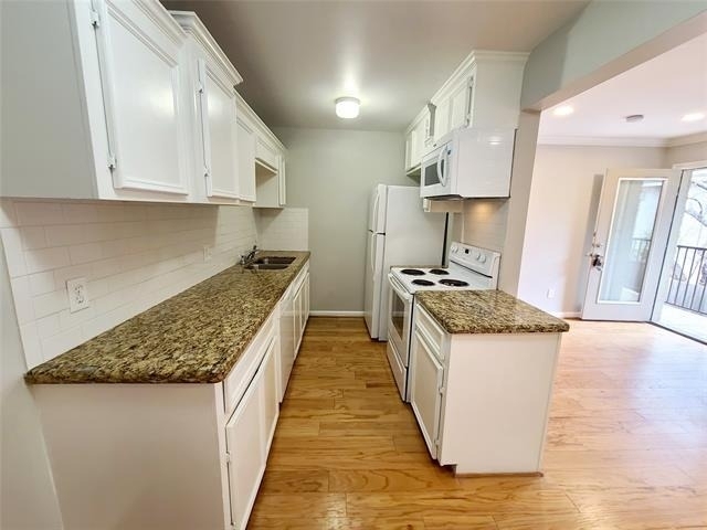 4931 Junius Street - Photo 2