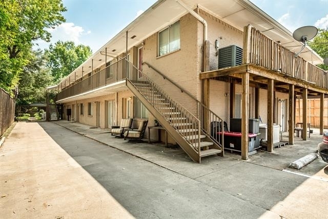 4931 Junius Street - Photo 13