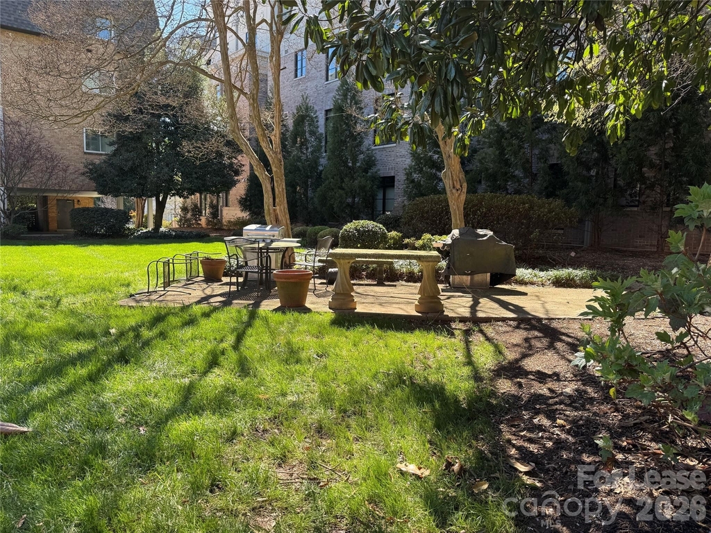 1323 Queens Road - Photo 38