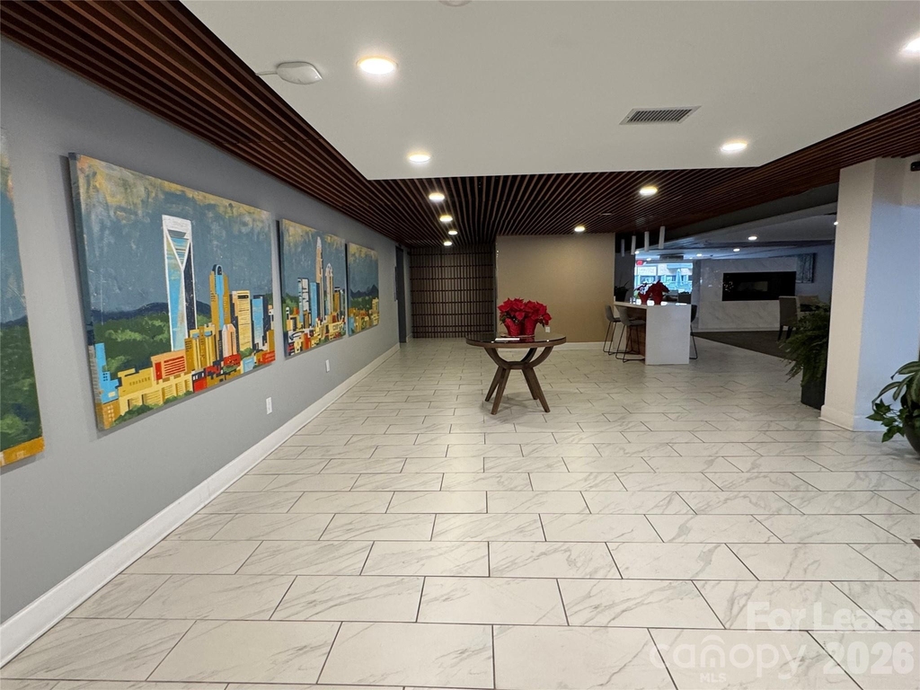 1323 Queens Road - Photo 23