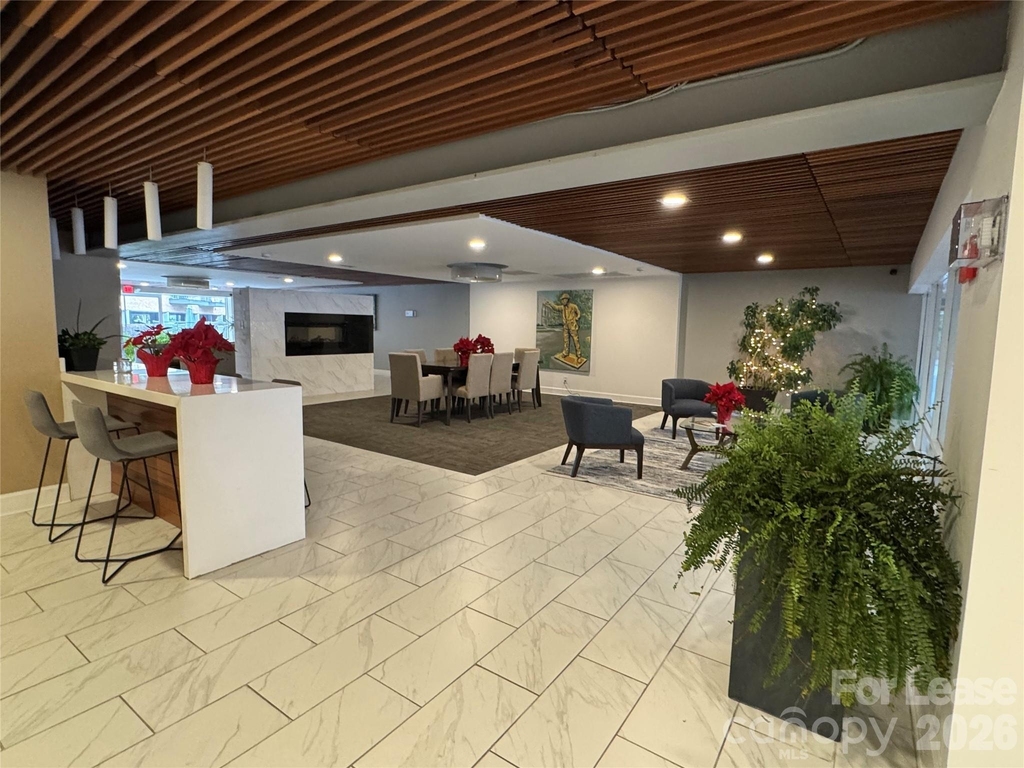 1323 Queens Road - Photo 24