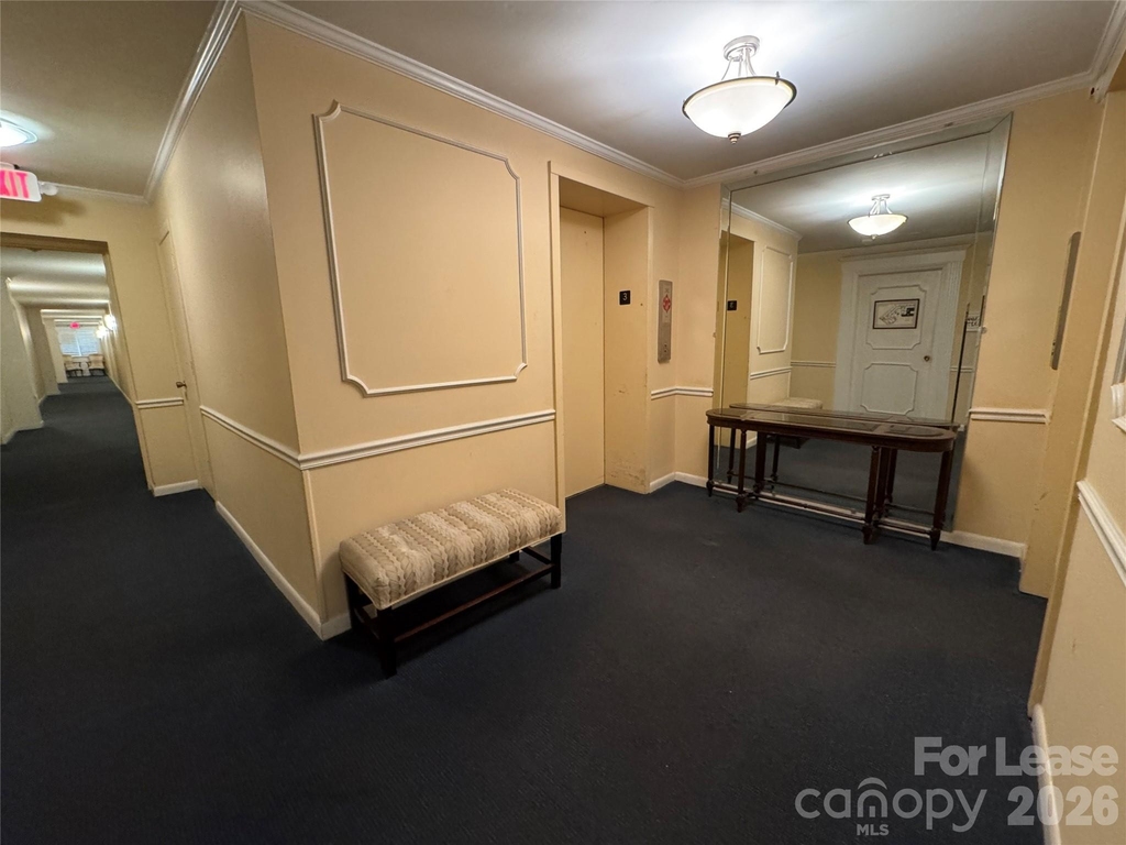 1323 Queens Road - Photo 17