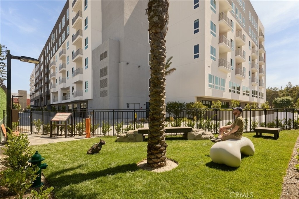 21010 Erwin Street - Photo 18