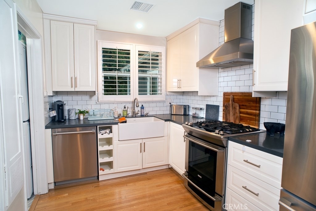 6458 Hanna Ave - Photo 5
