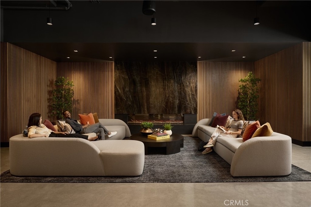 21010 Erwin Street - Photo 34
